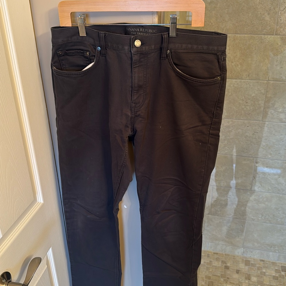 Banana republic traveler